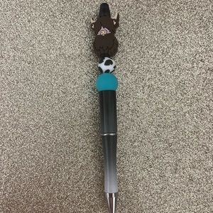 Custom pen